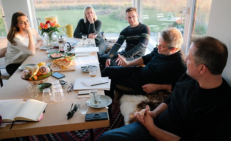 La constance du réseau belge de revendeurs bulthaup est au centre de la conversation.